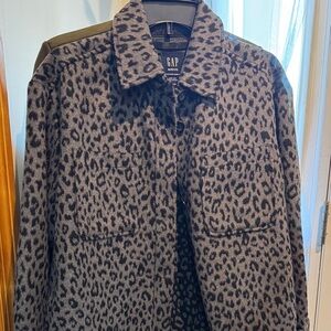 GAP Leopard Print Shacket Jacket - Gray & Black